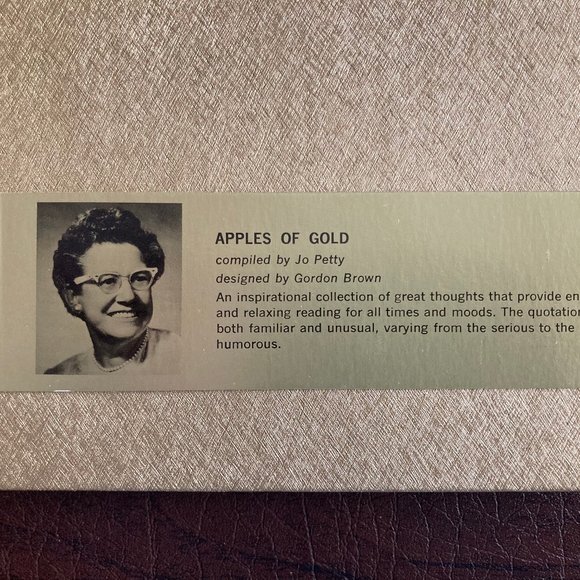 Vintage BOOKS "Wings of Silver" & "Apples of Gold" Words of Wisdom Set (RARE) - Picture 4 of 12